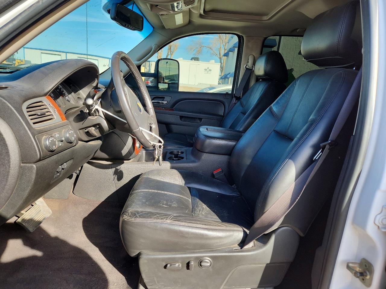 2010 CHEVROLET SILVERADO K2500 HEAVY DUTY LTZ photo 7
