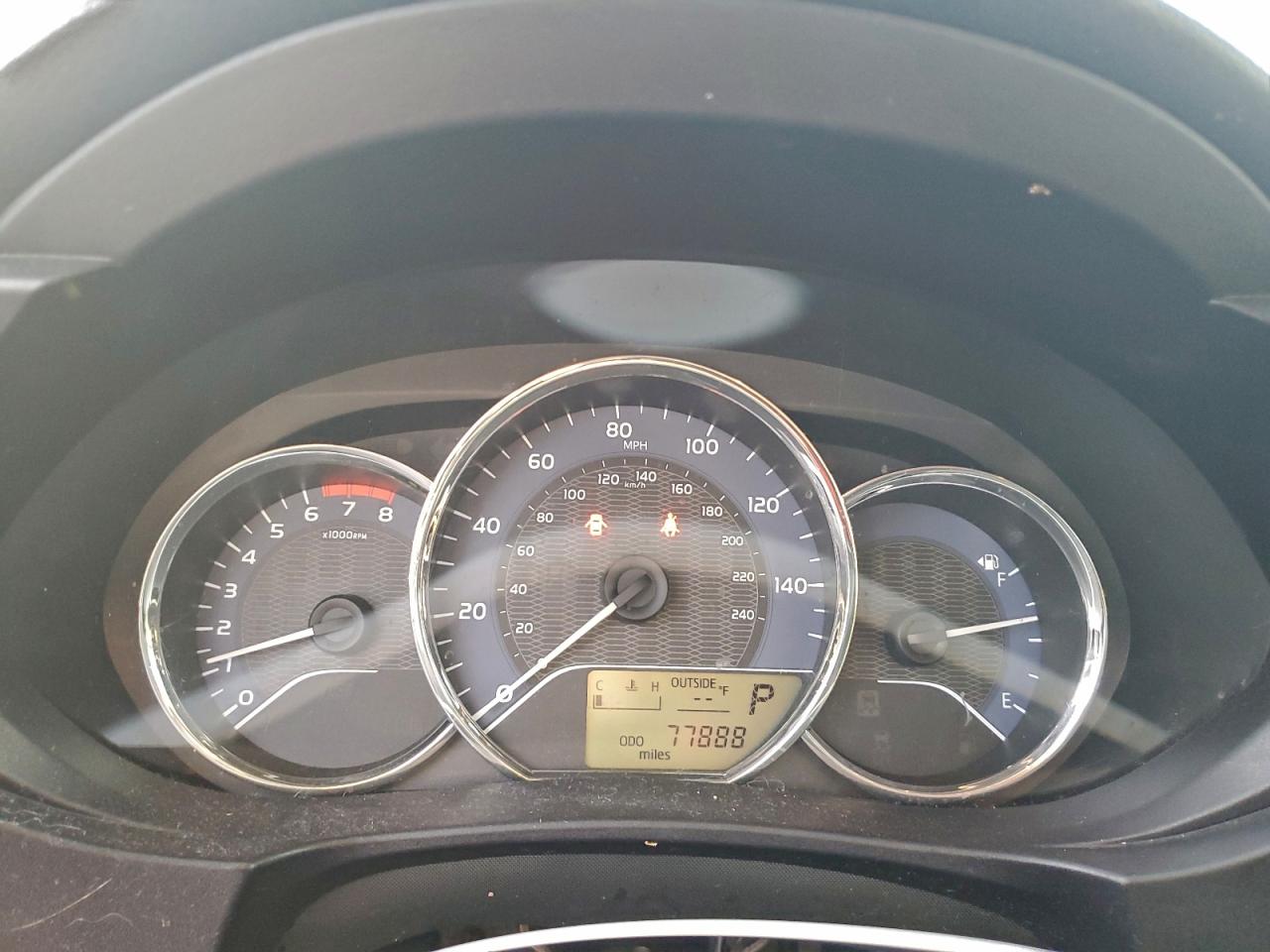 2015 TOYOTA COROLLA L photo 17