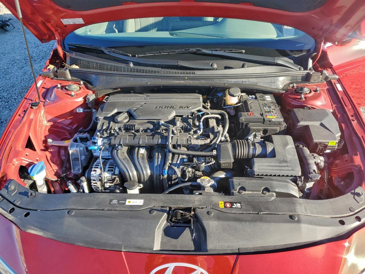 2025 HYUNDAI ELANTRA SEL photo 21