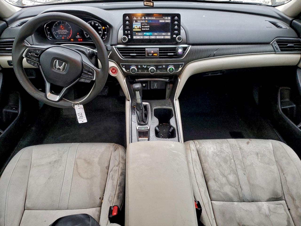 2018 HONDA ACCORD EX photo 22