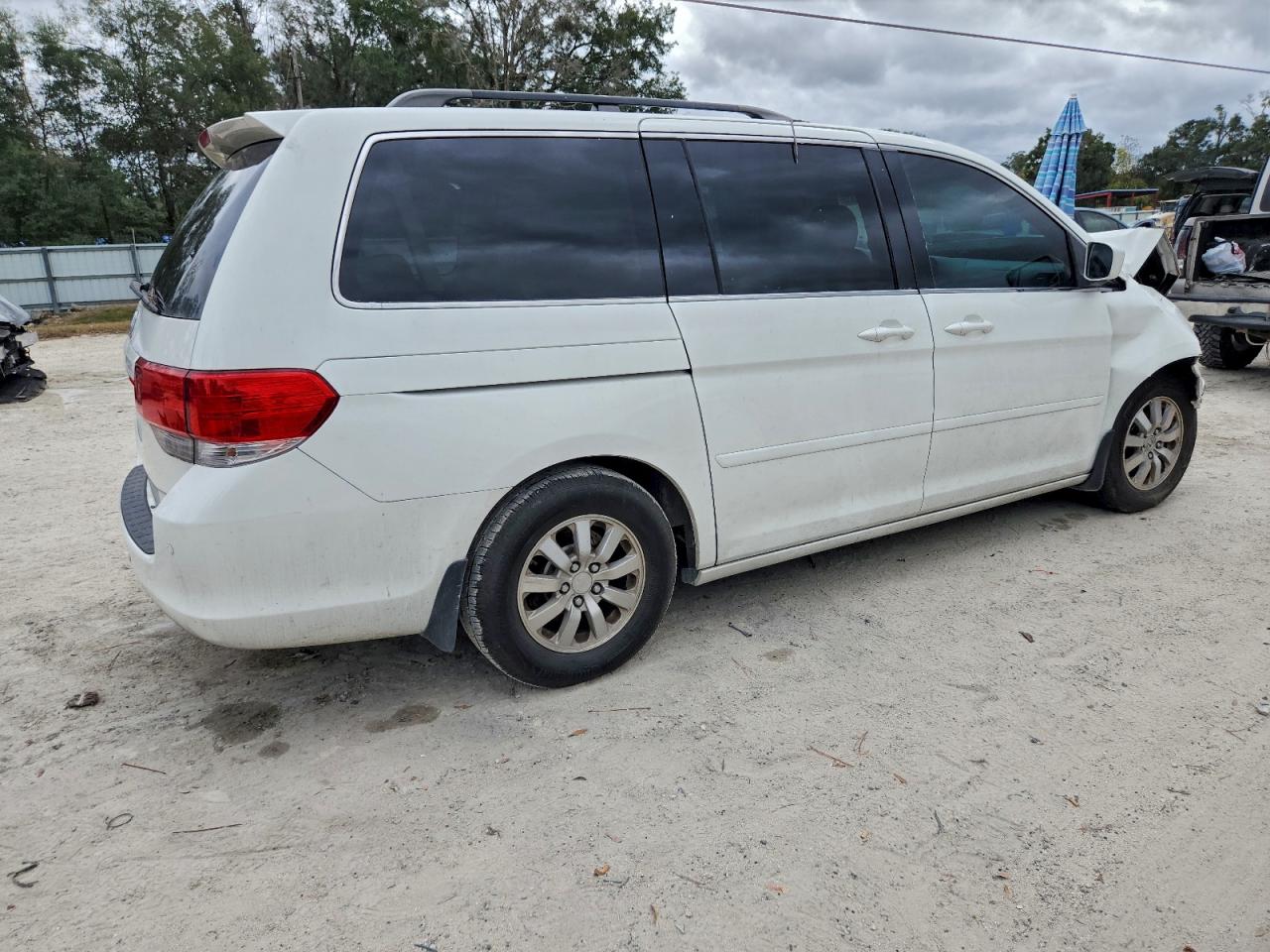 2010 HONDA ODYSSEY EXL photo 5