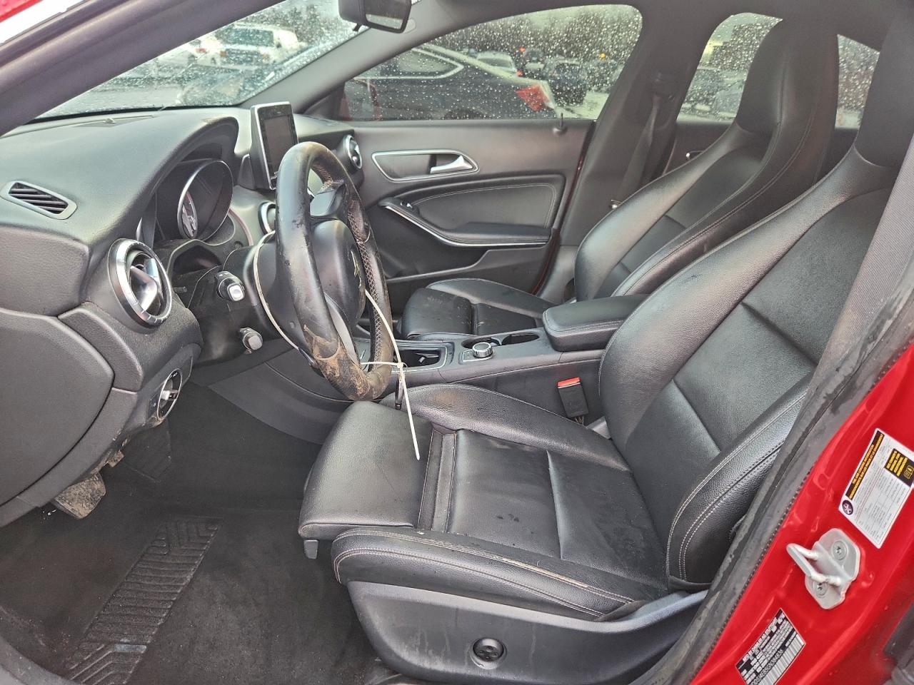 2016 MERCEDES-BENZ CLA 250 photo 13