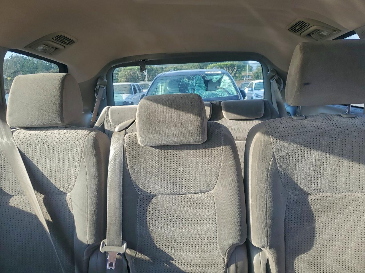 2007 TOYOTA SIENNA CE photo 19