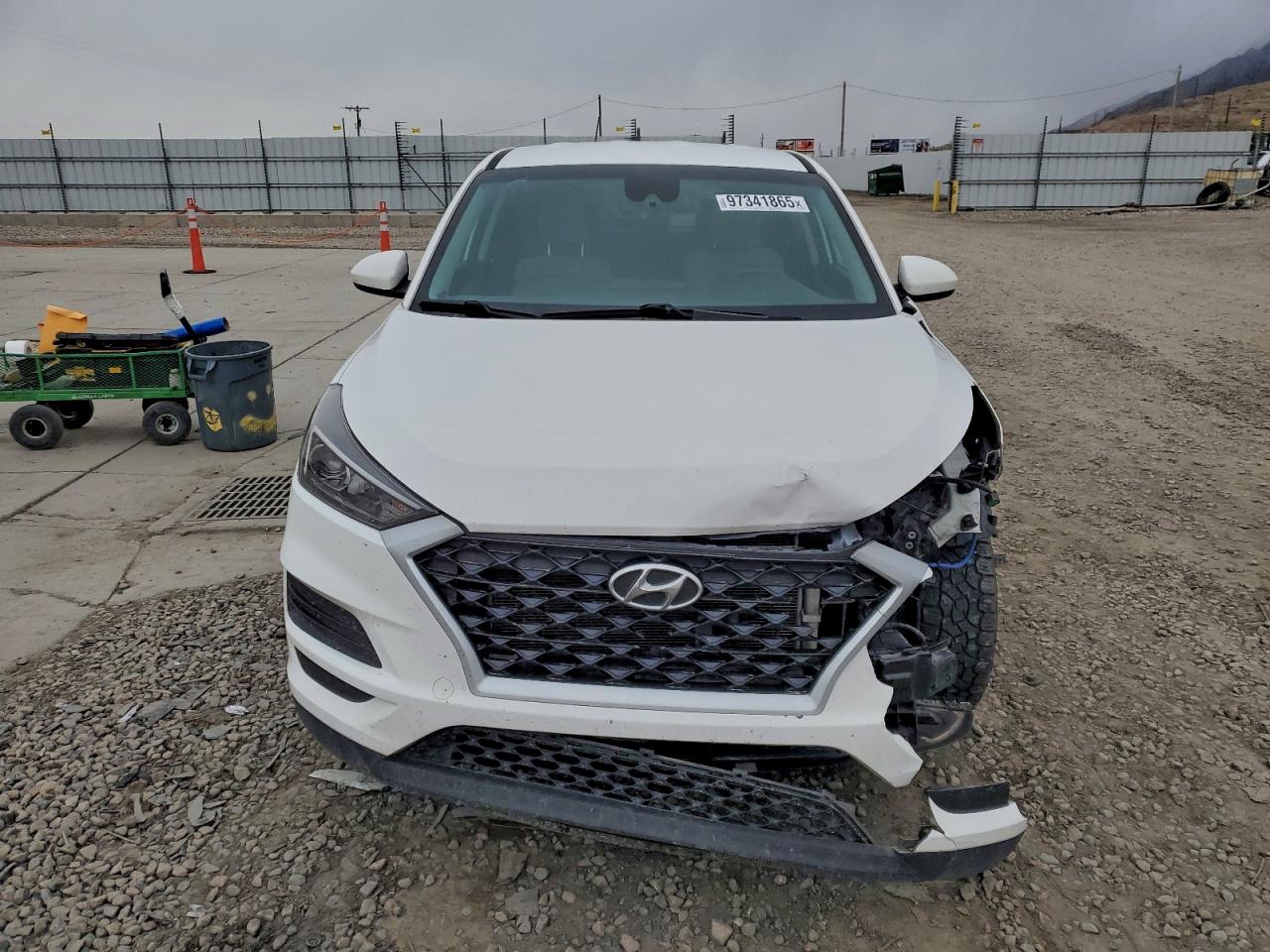 2020 HYUNDAI TUCSON SE photo 9