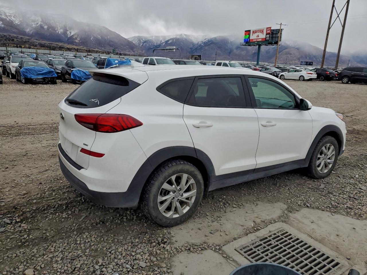 2020 HYUNDAI TUCSON SE photo 5