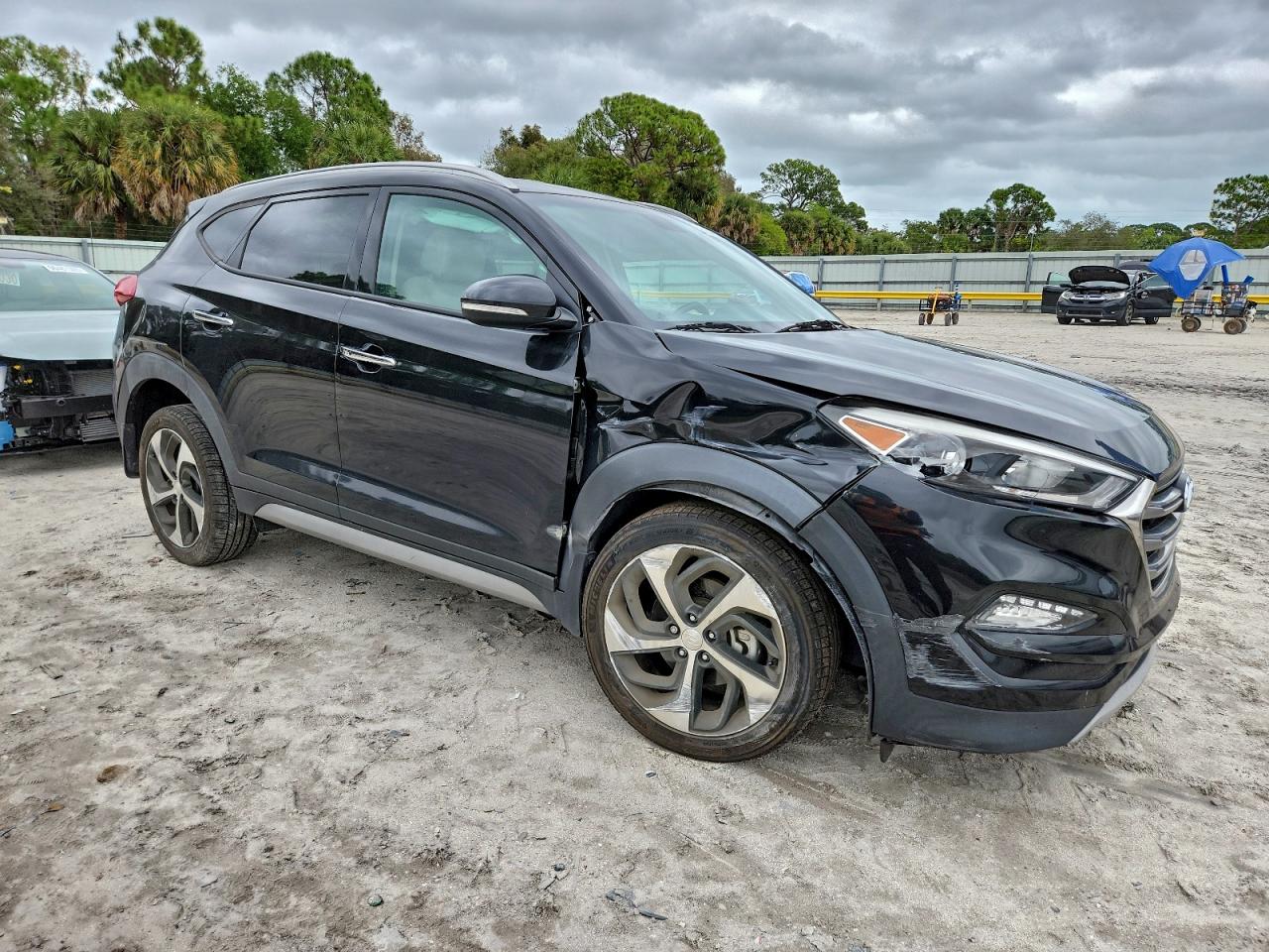 2017 HYUNDAI TUCSON LIMITED photo 7