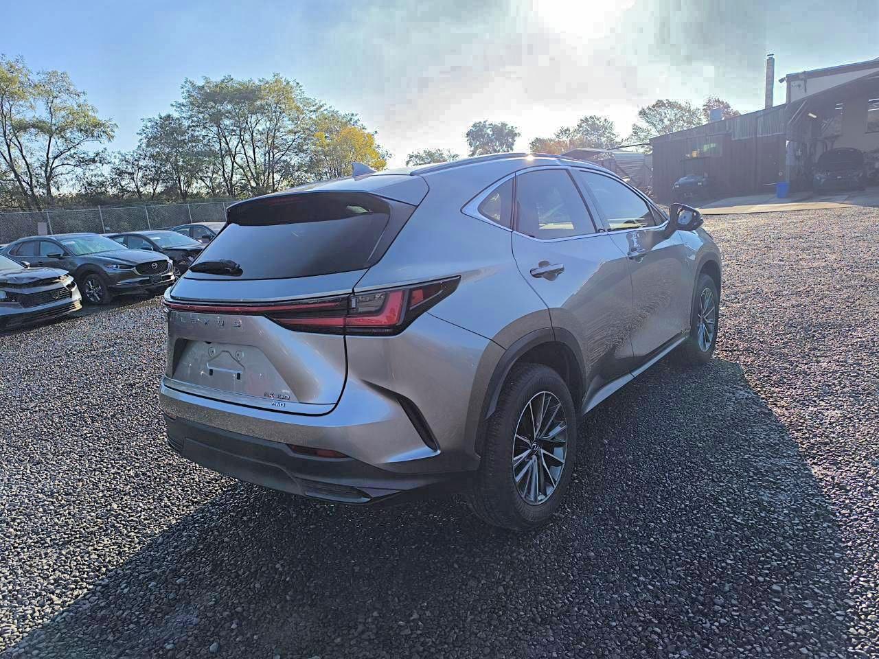 2023 LEXUS NX 350 photo 4