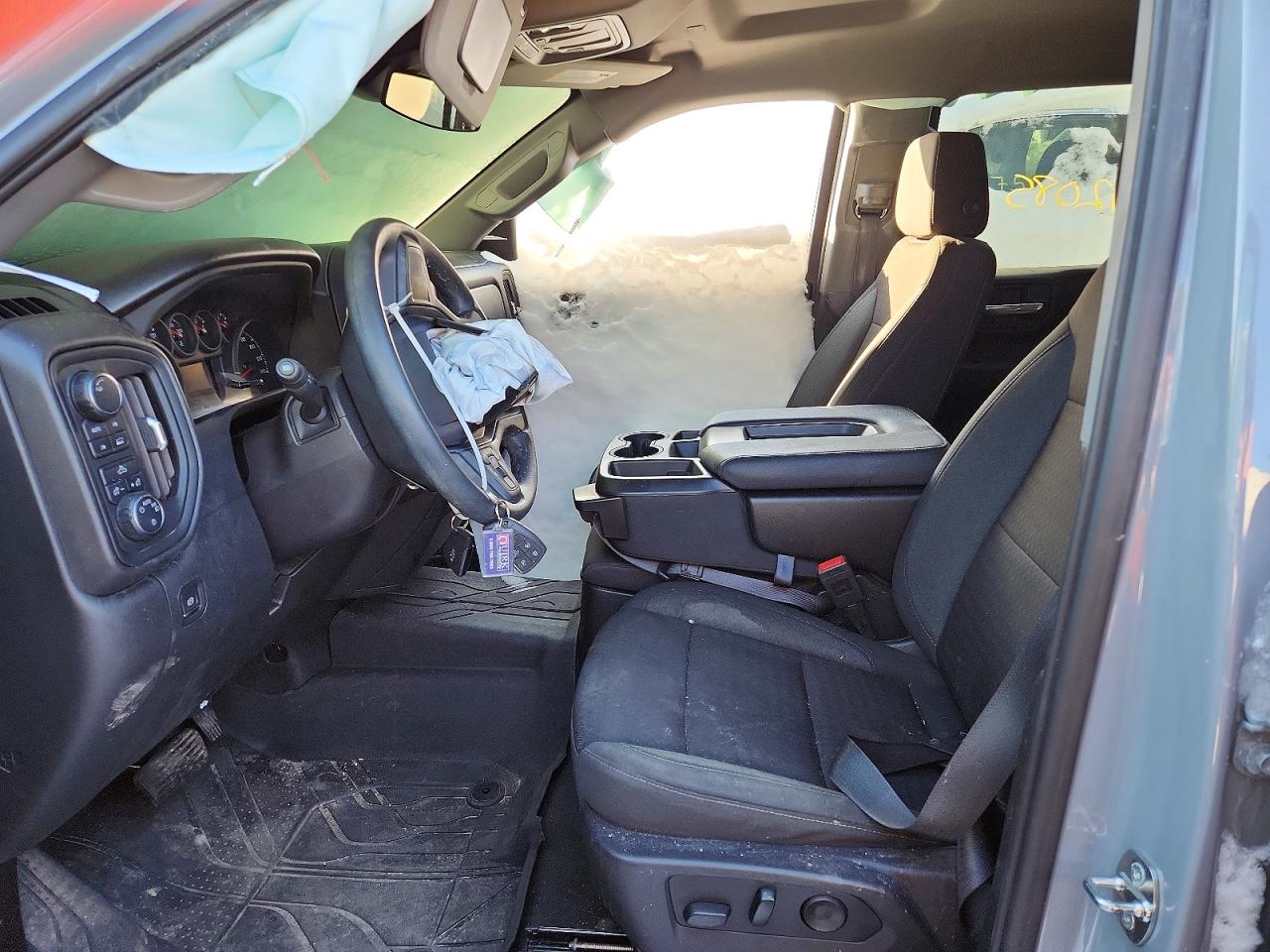 2024 CHEVROLET SILVERADO K1500 CUSTOM photo 7