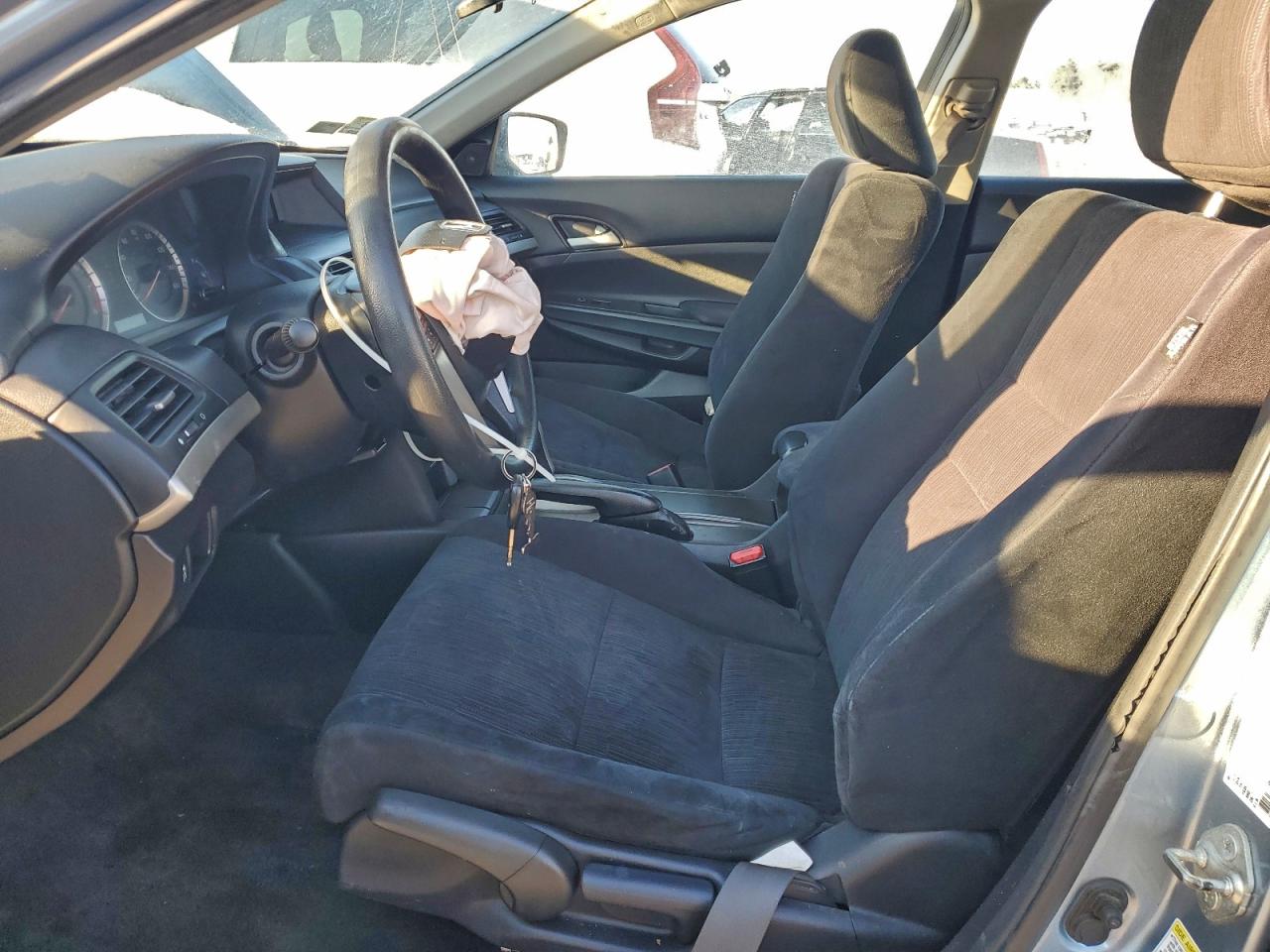 2012 HONDA ACCORD LX photo 19