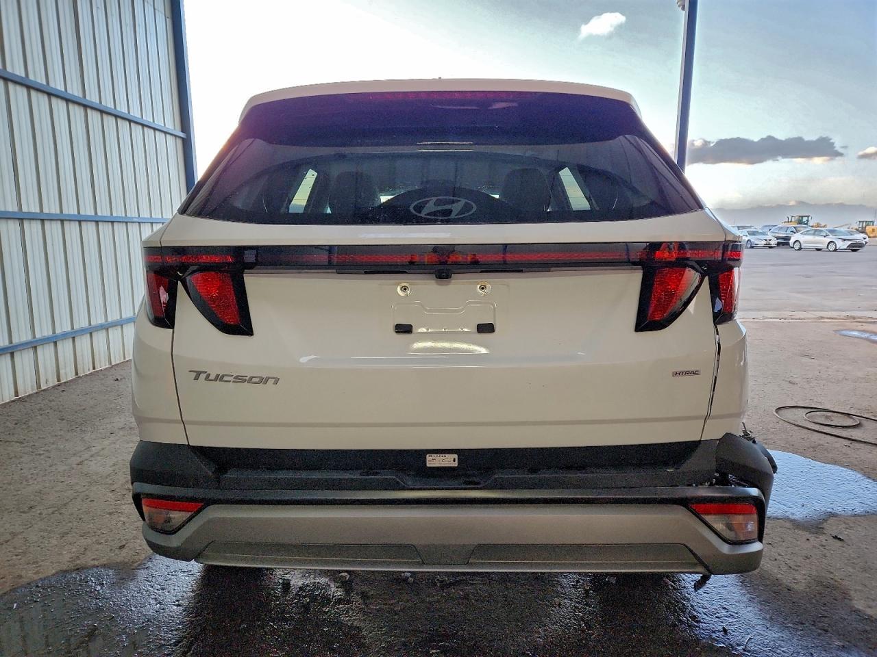 2025 HYUNDAI TUCSON SEL photo 16