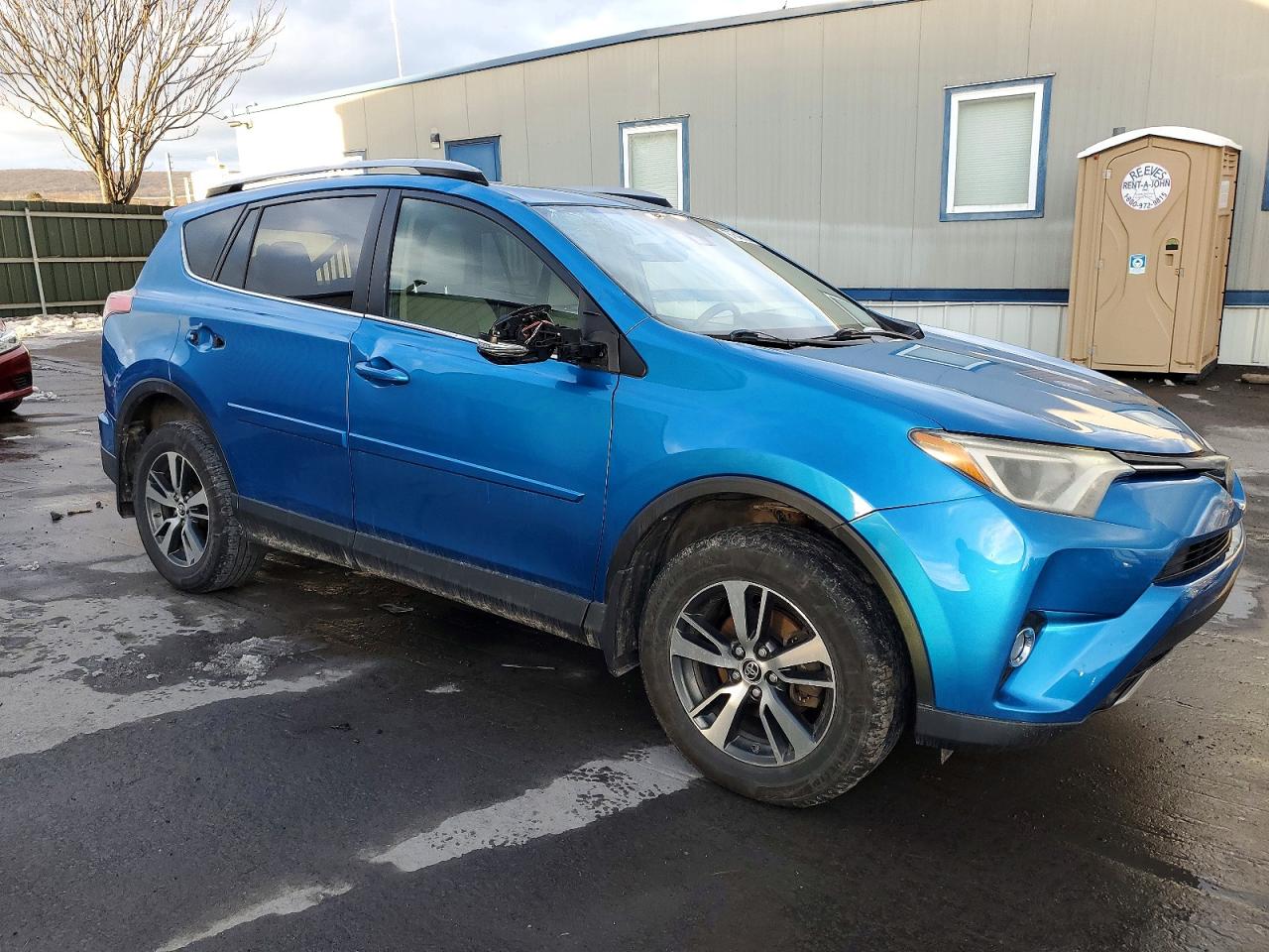 2018 TOYOTA RAV4 ADVENTURE photo 7
