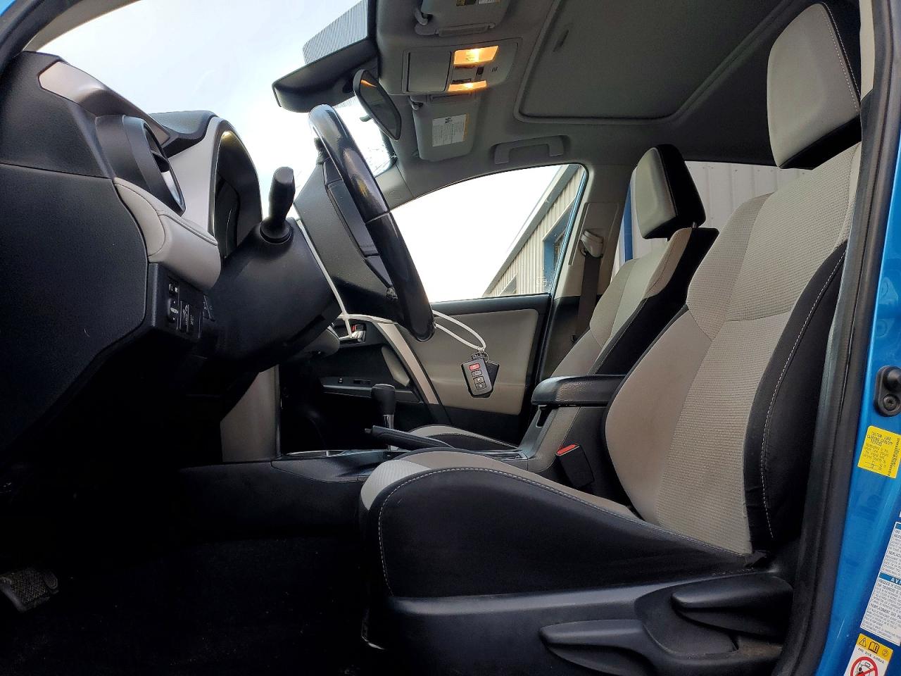 2018 TOYOTA RAV4 ADVENTURE photo 13