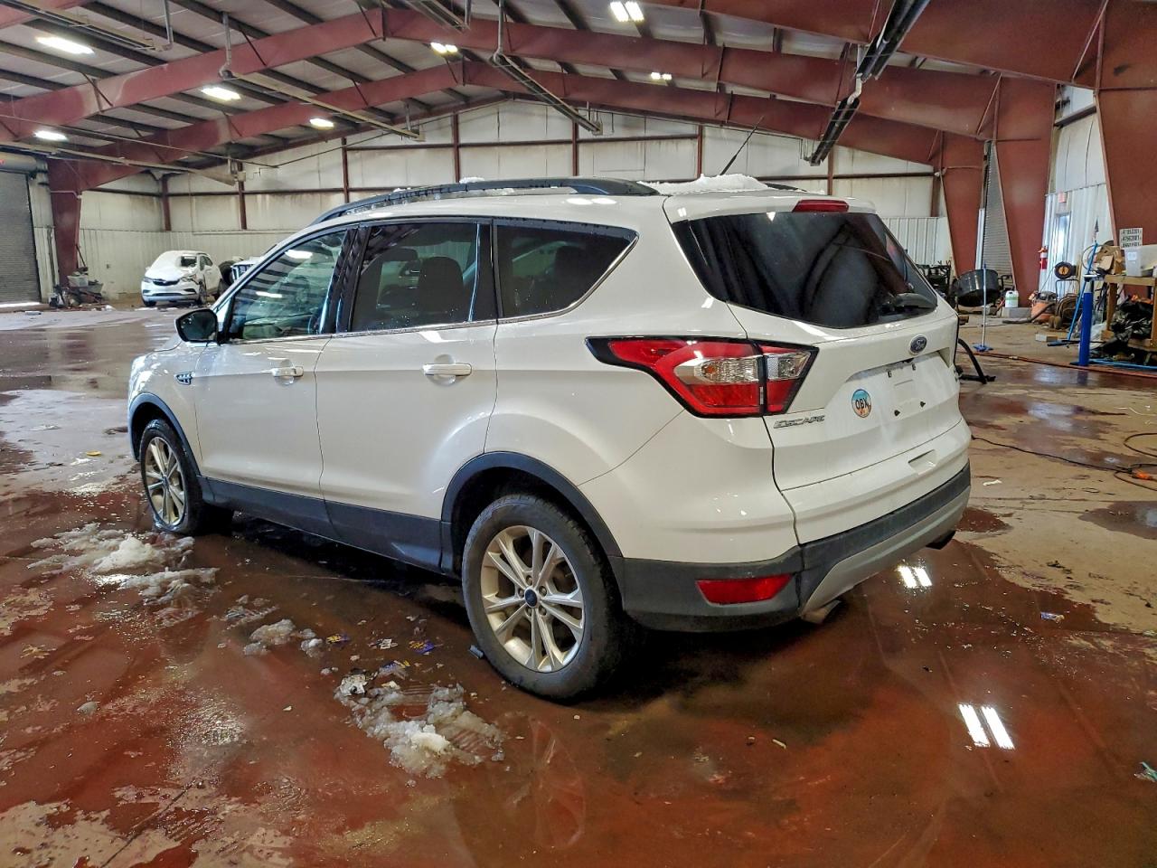 2018 FORD ESCAPE SE photo 2
