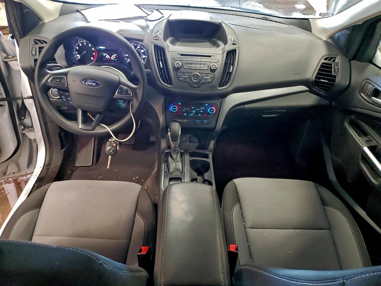 2018 FORD ESCAPE SE photo 8