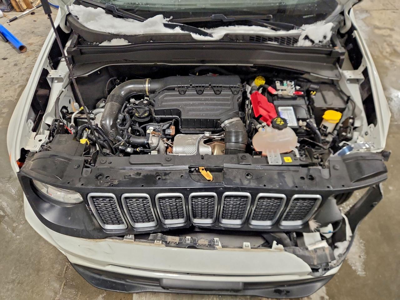 2023 JEEP RENEGADE LATITUDE photo 12