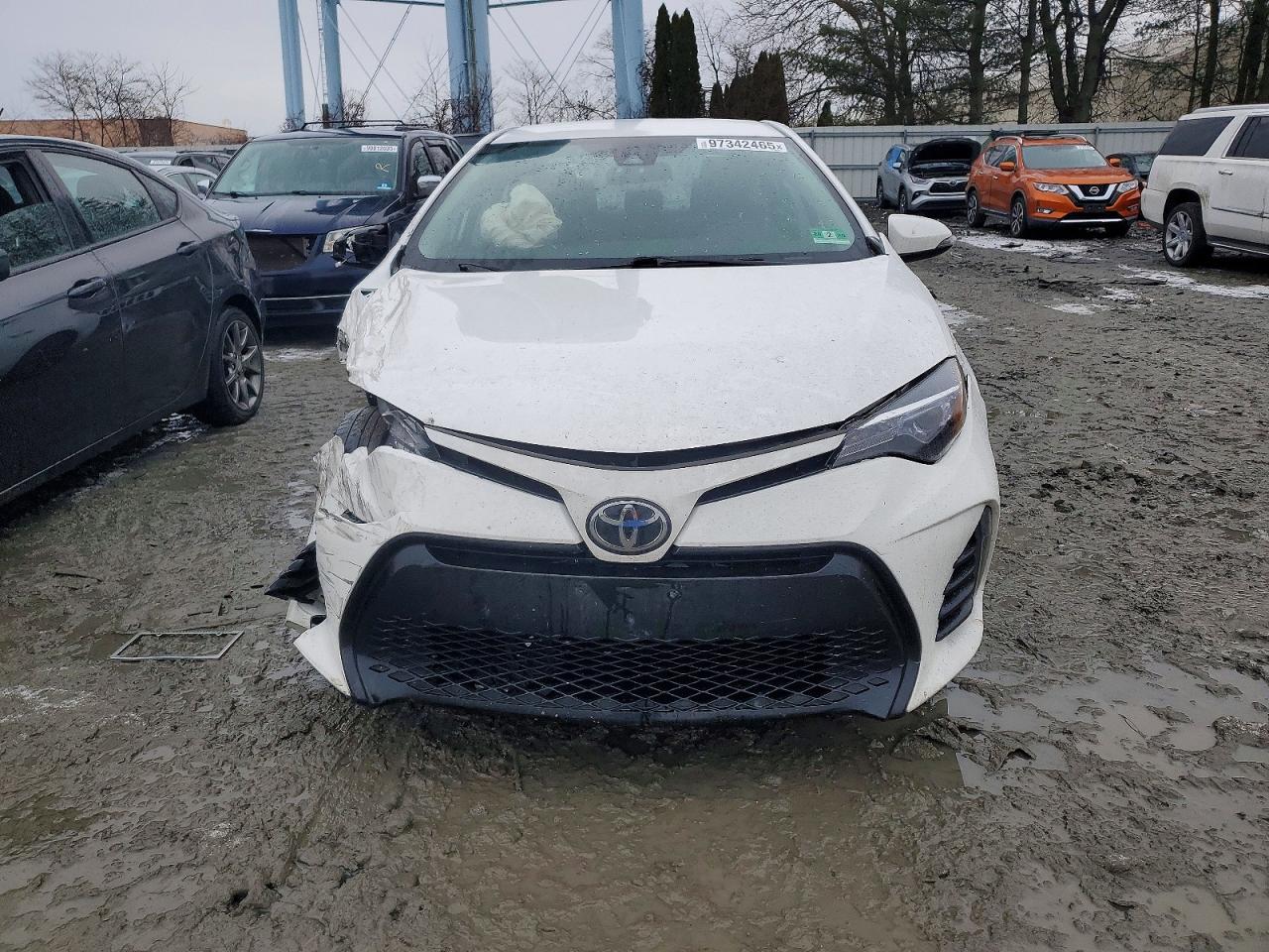 2018 TOYOTA COROLLA L photo 9