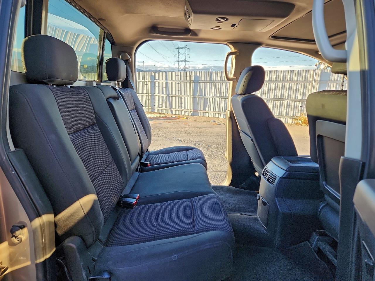 2009 NISSAN TITAN XE photo 37