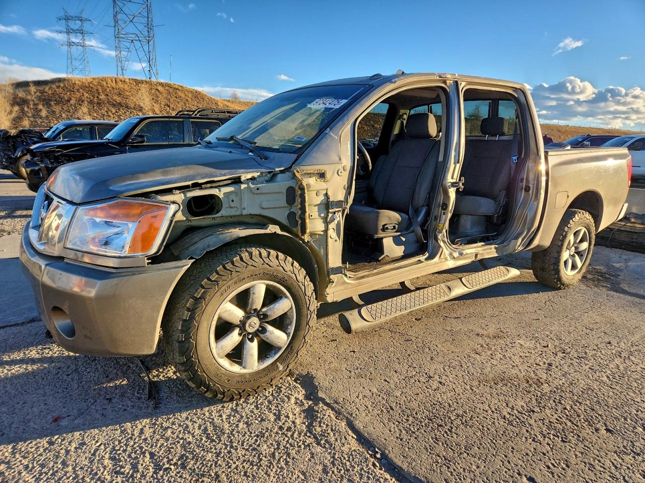 2009 NISSAN TITAN