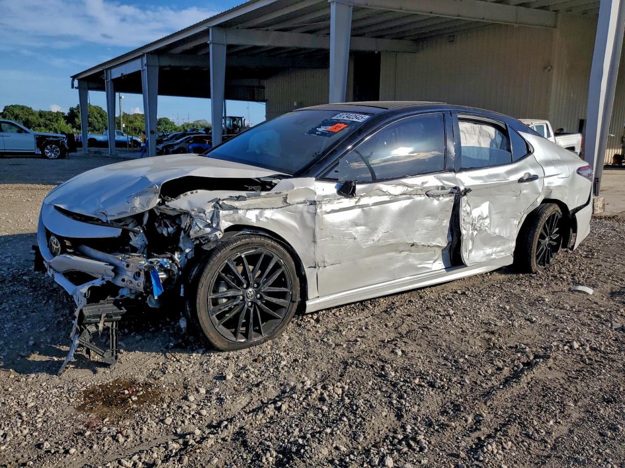 2021 TOYOTA CAMRY