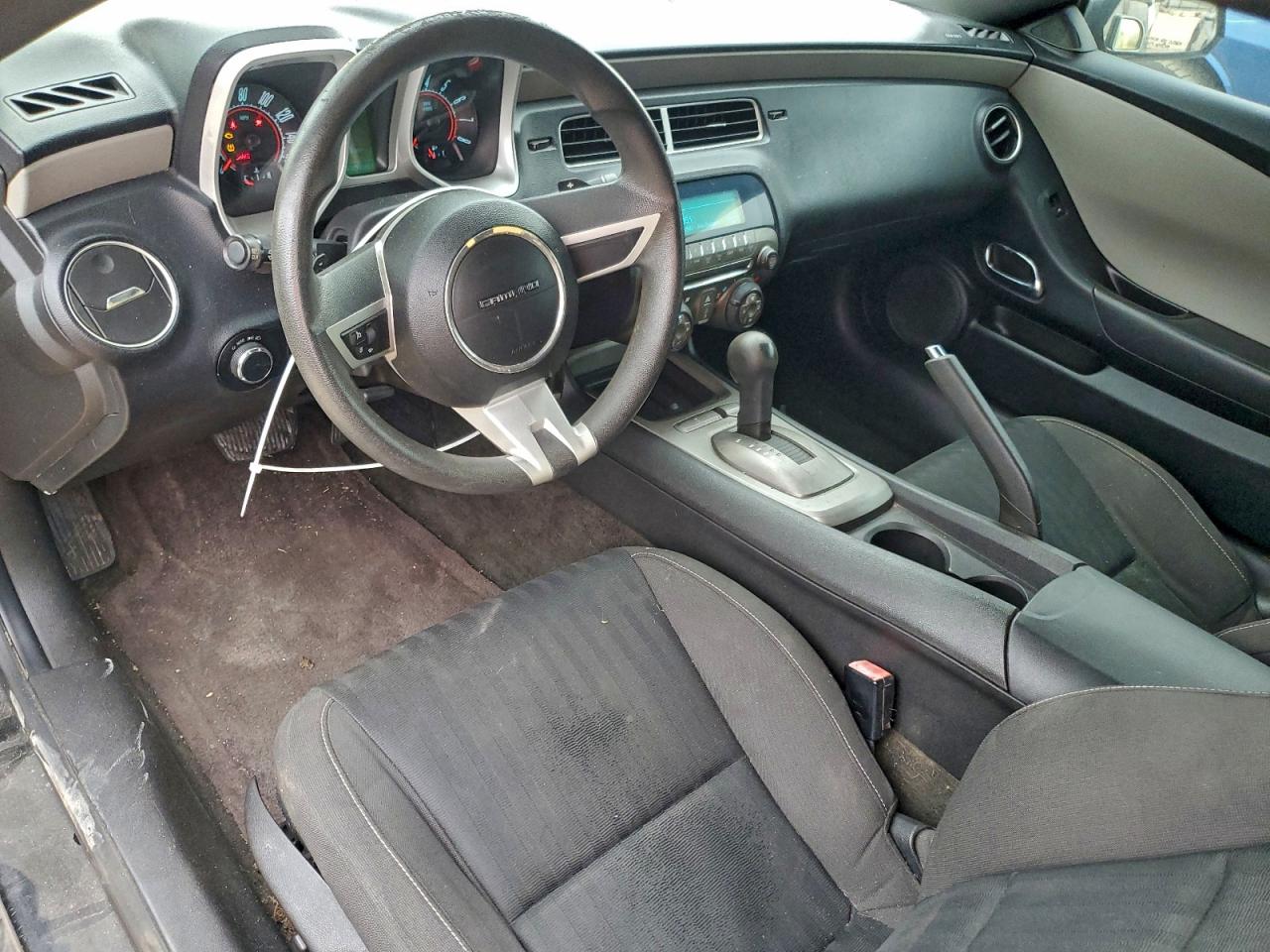 2011 CHEVROLET CAMARO LS photo 8