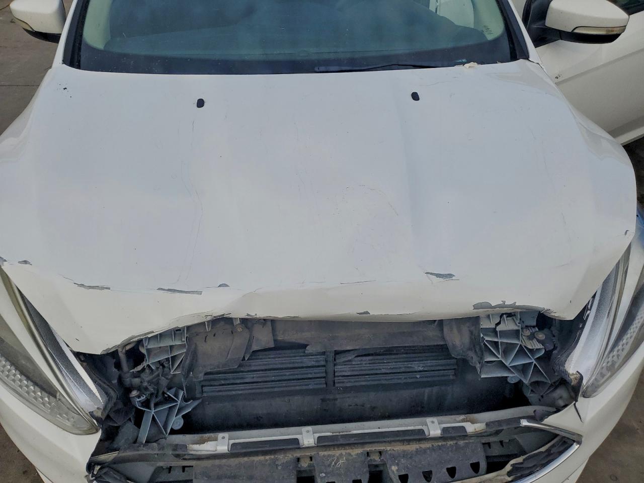 2017 FORD FOCUS SE photo 11