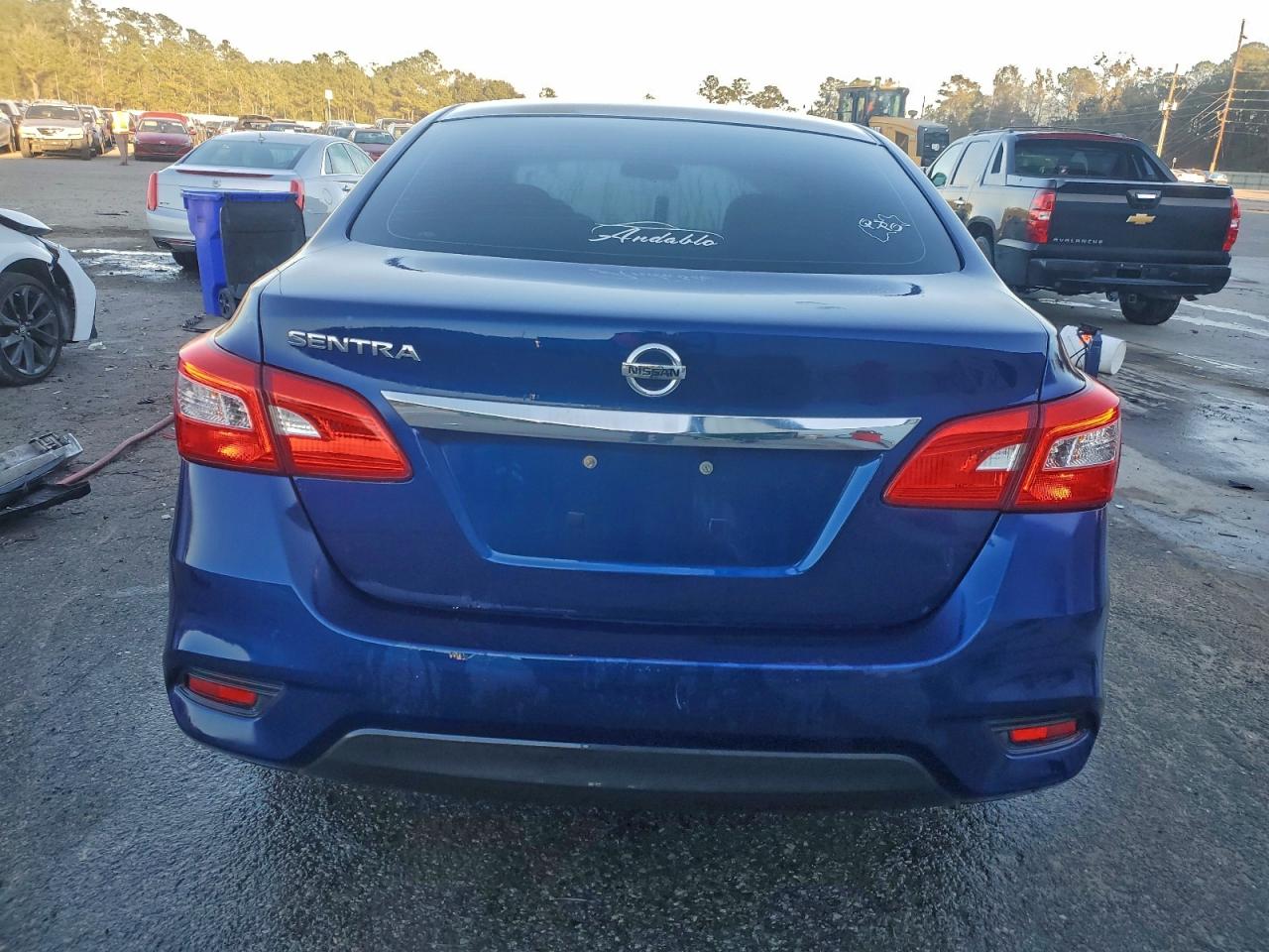 2016 NISSAN SENTRA S photo 6