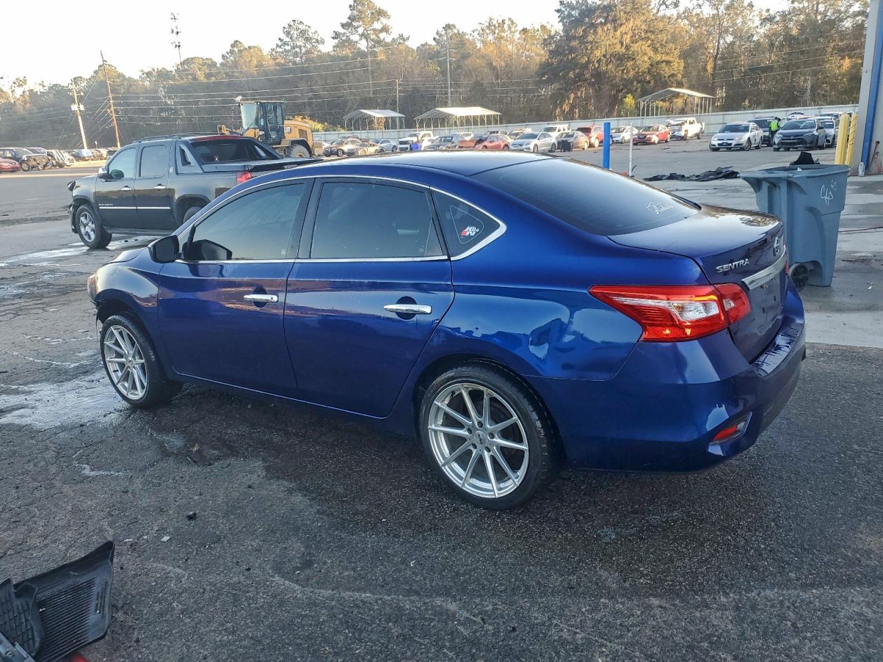 2016 NISSAN SENTRA S photo 2