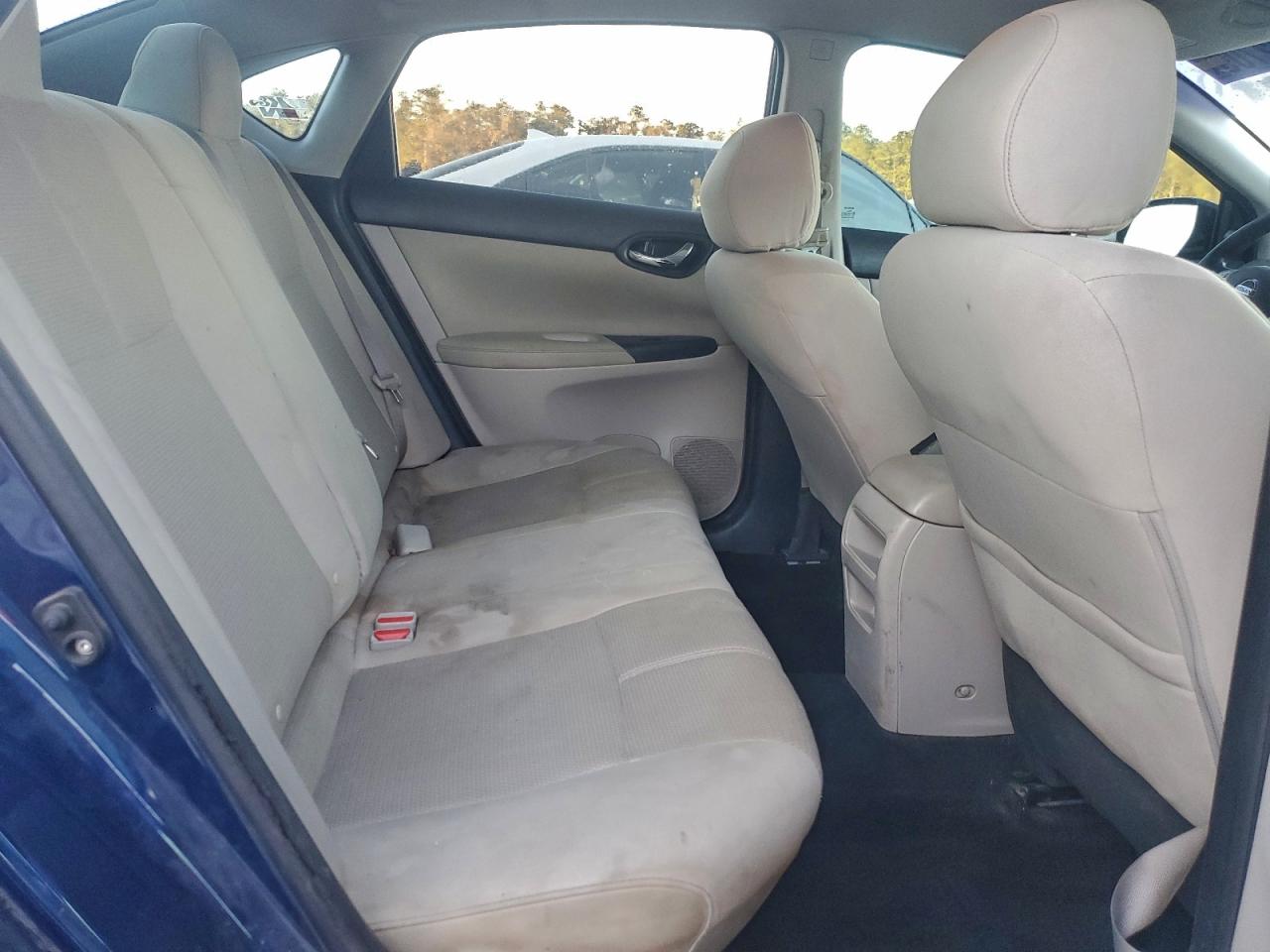 2016 NISSAN SENTRA S photo 10