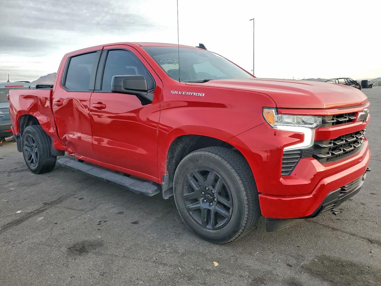 2023 CHEVROLET SILVERADO C1500 RST photo 4