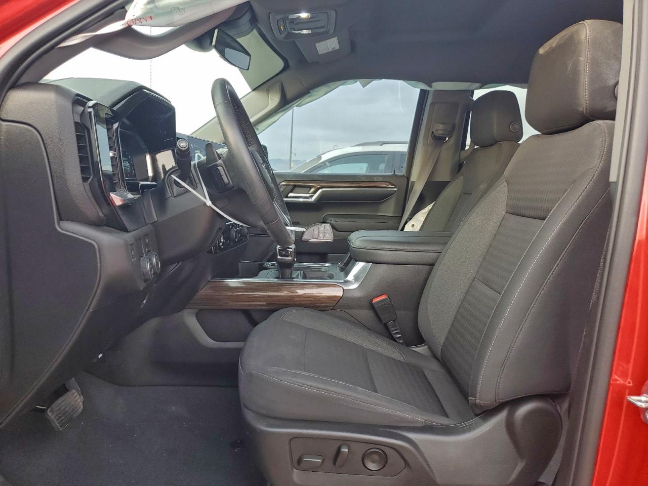 2023 CHEVROLET SILVERADO C1500 RST photo 7