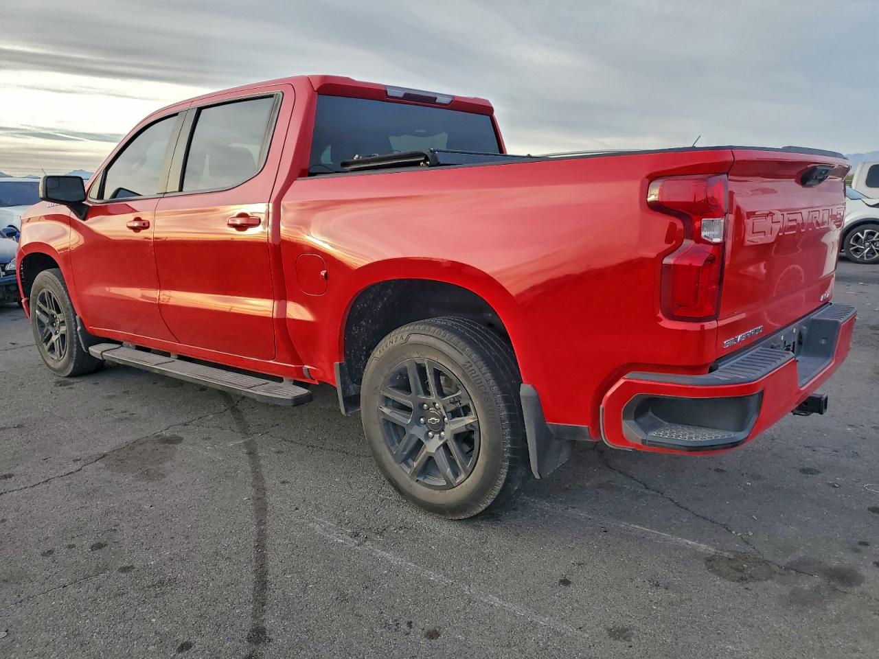 2023 CHEVROLET SILVERADO C1500 RST photo 2