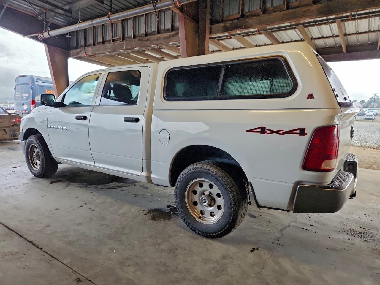 2011 DODGE RAM 1500 photo 3