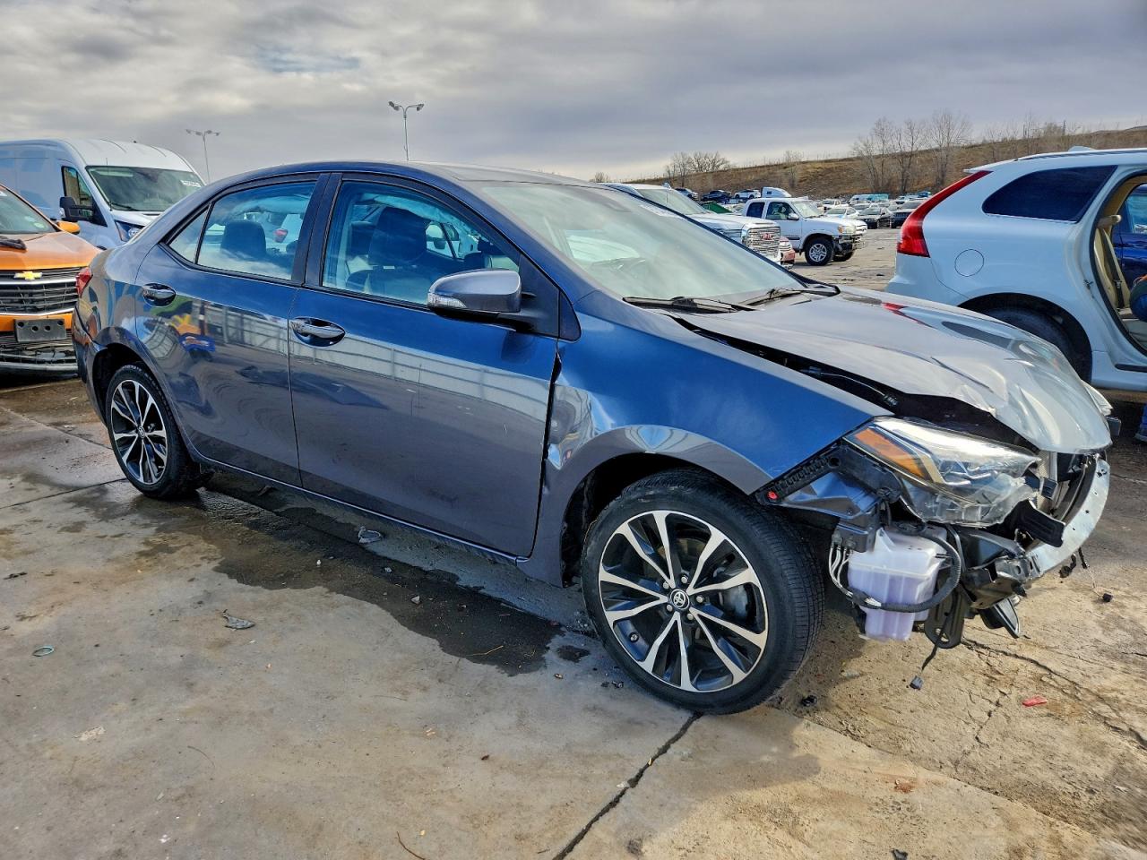 2018 TOYOTA COROLLA L photo 10