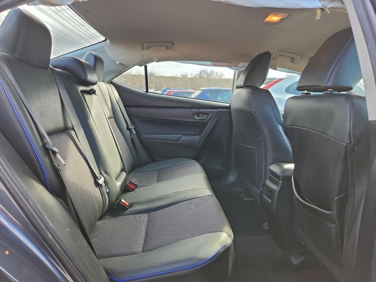2018 TOYOTA COROLLA L photo 28