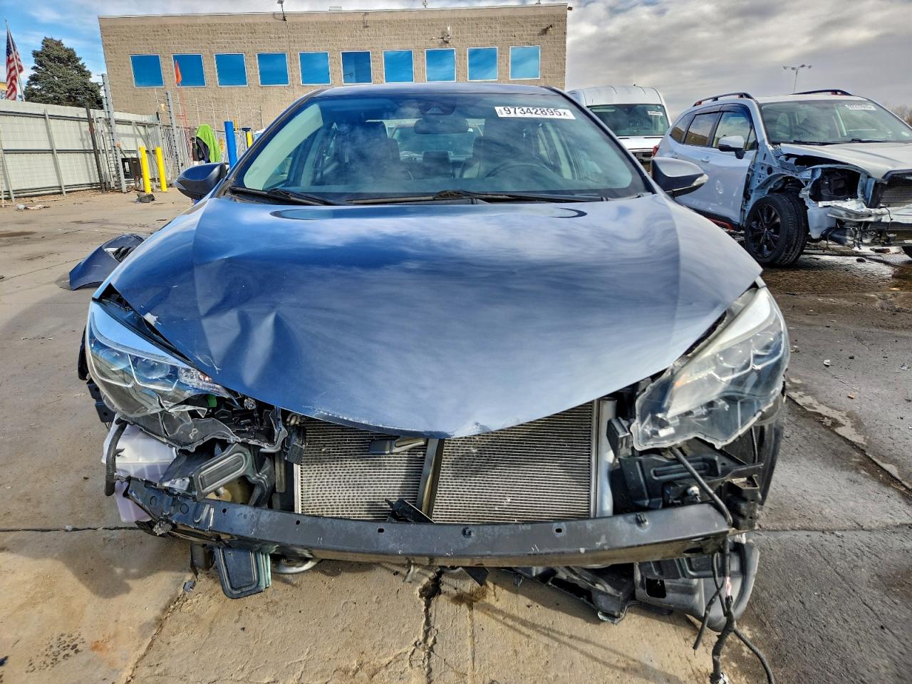 2018 TOYOTA COROLLA L photo 13