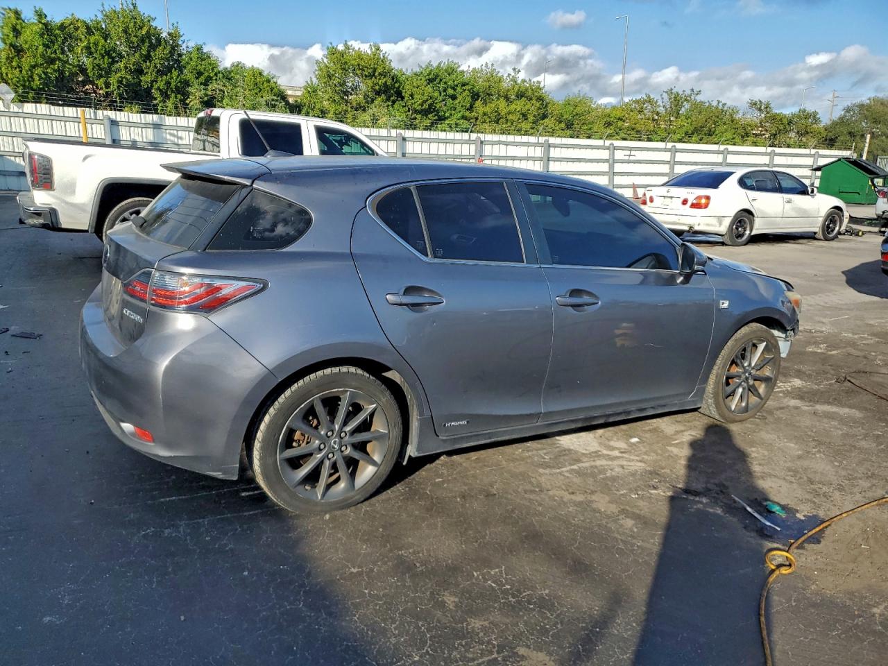 2013 LEXUS CT 200 photo 5