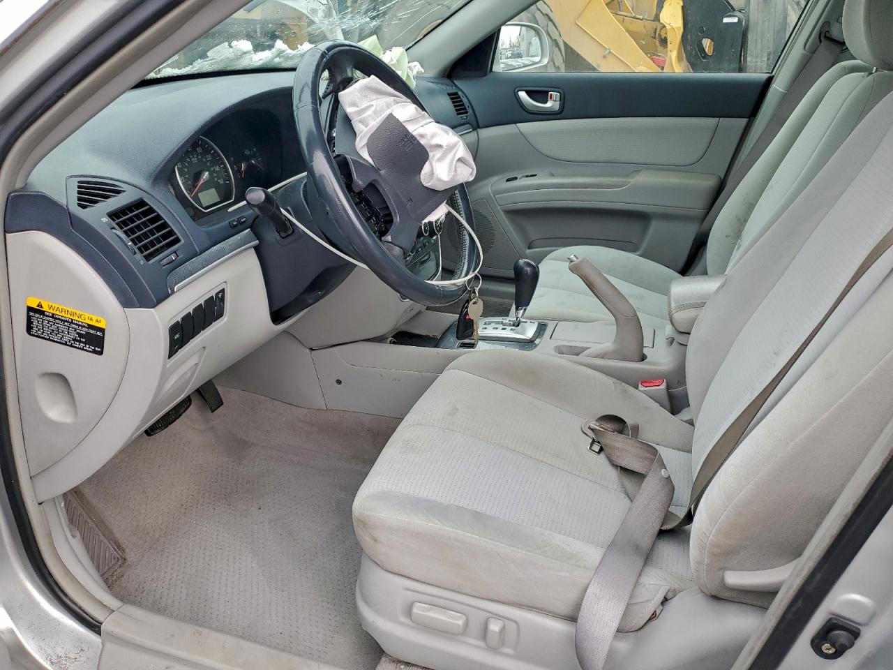 2008 HYUNDAI SONATA SE photo 13