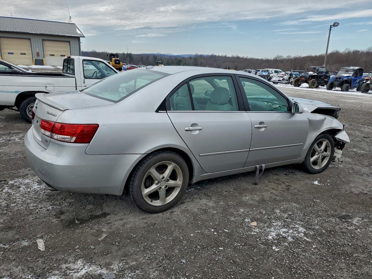 2008 HYUNDAI SONATA SE photo 5