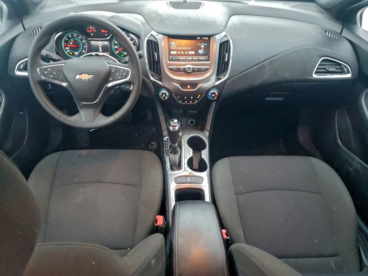 2016 CHEVROLET CRUZE LT photo 8
