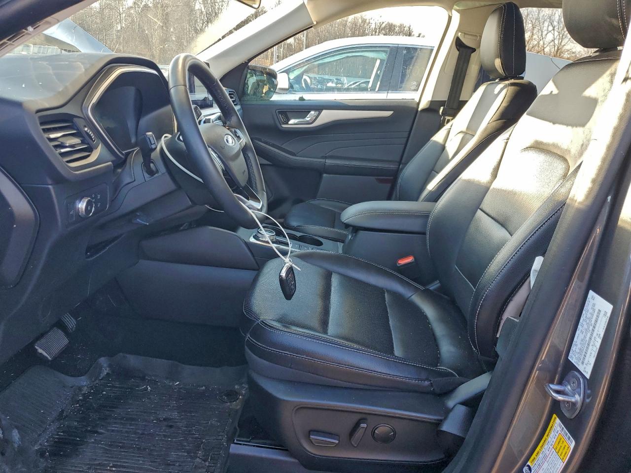 2022 FORD ESCAPE SEL photo 19