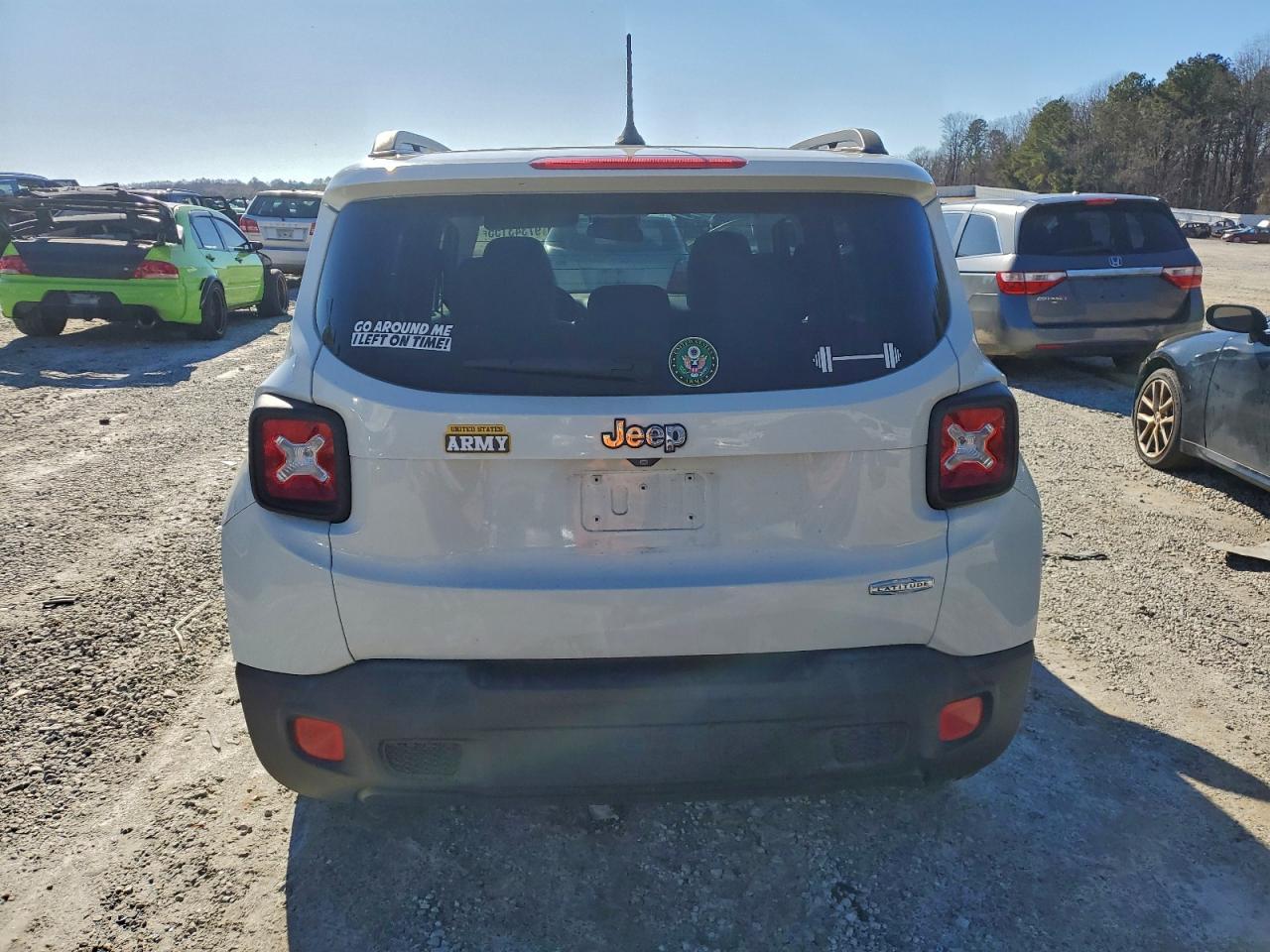 2015 JEEP RENEGADE LATITUDE photo 16