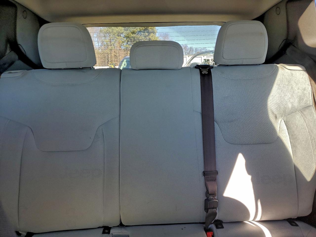 2015 JEEP RENEGADE LATITUDE photo 28