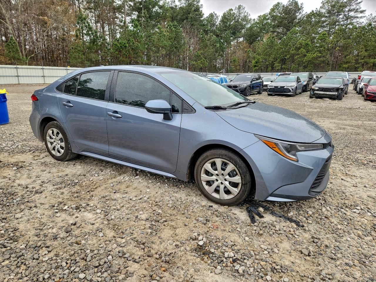 2024 TOYOTA COROLLA LE photo 4