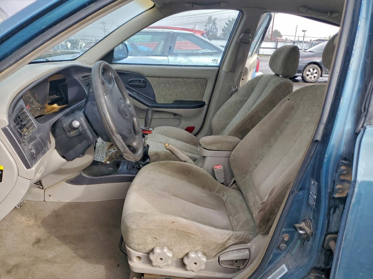 2001 HYUNDAI ELANTRA GLS photo 7