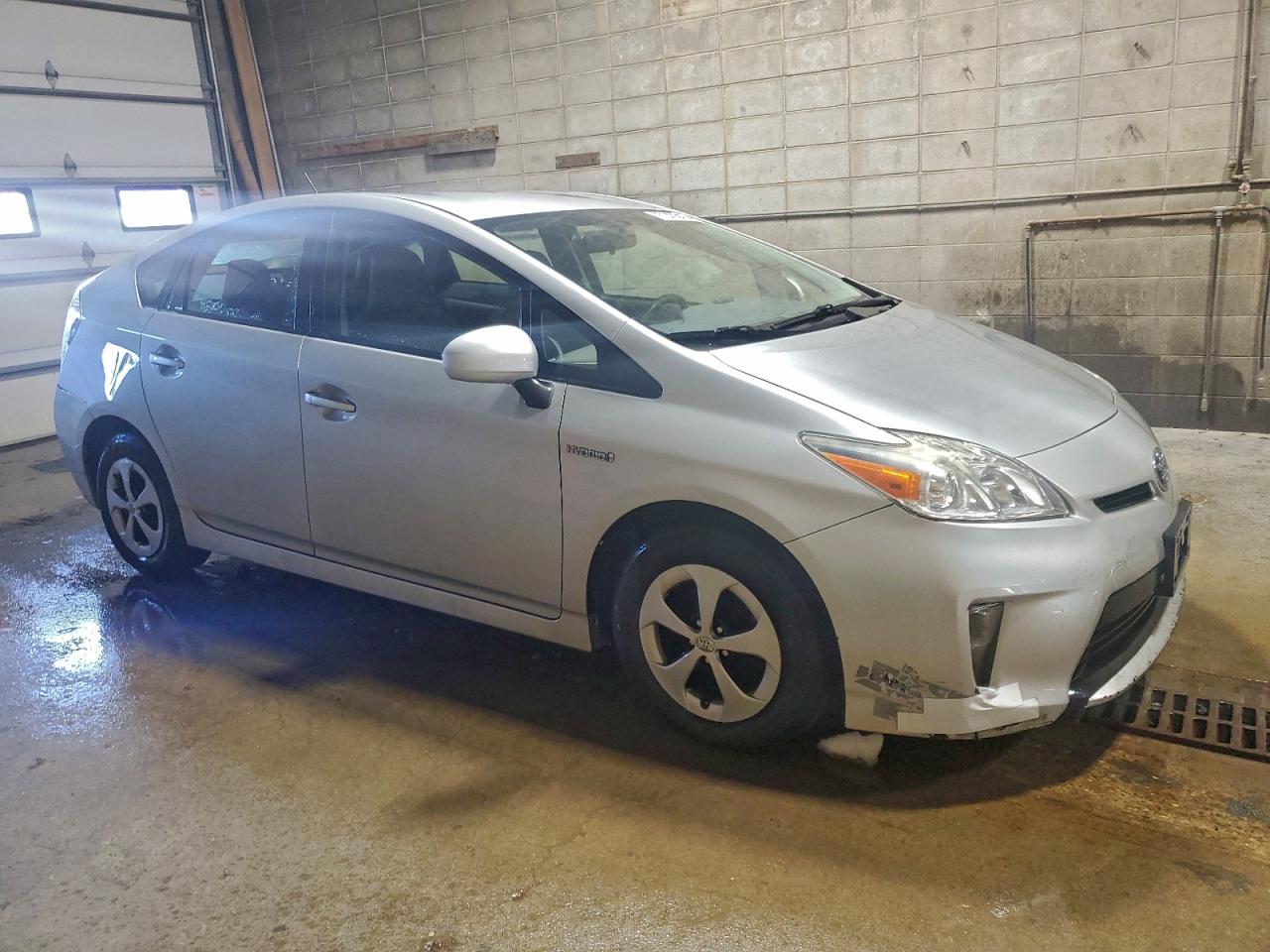 2013 TOYOTA PRIUS photo 7
