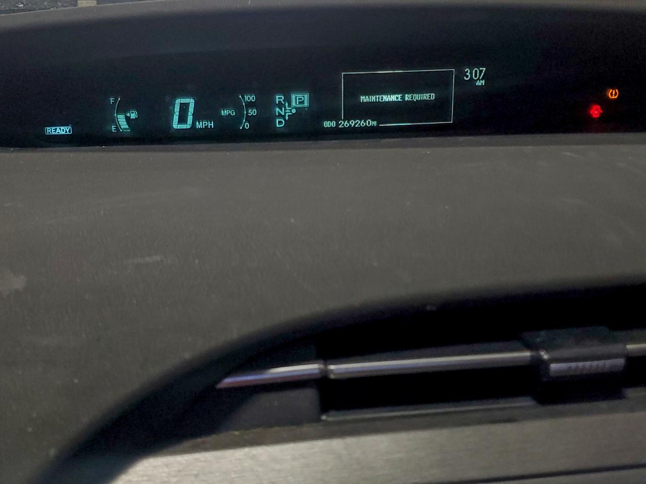 2013 TOYOTA PRIUS photo 17