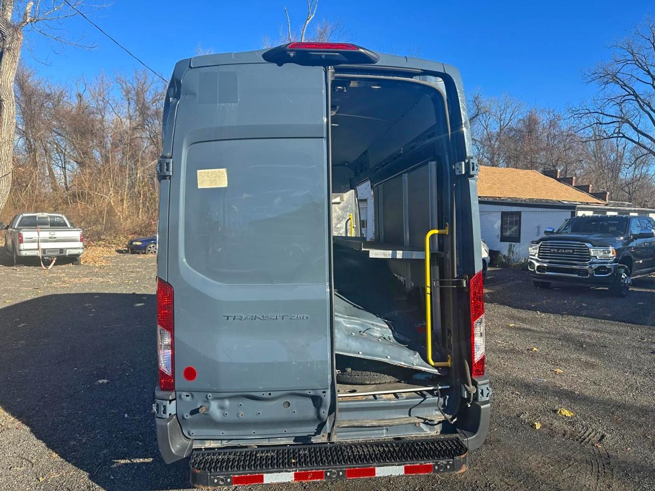 2020 FORD TRANSIT T-250 photo 25