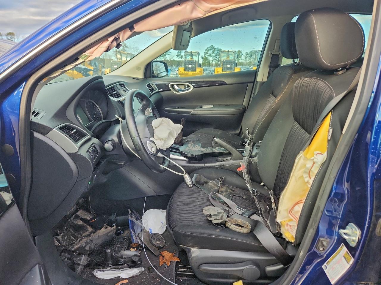2019 NISSAN SENTRA S photo 19