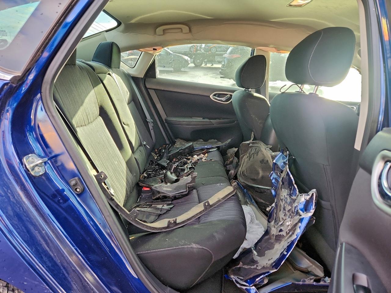 2019 NISSAN SENTRA S photo 28