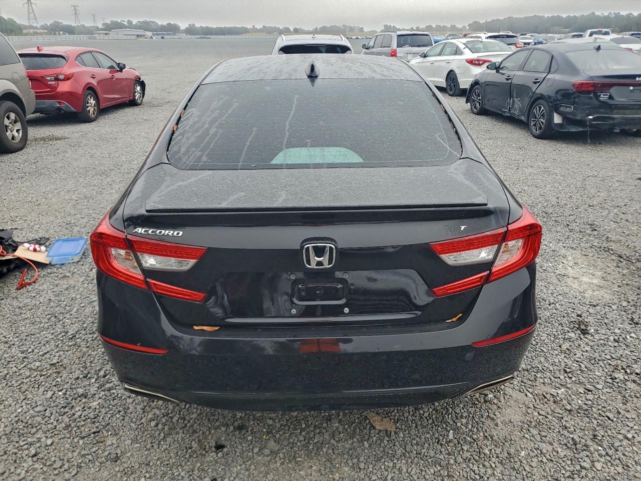 2018 HONDA ACCORD SPORT photo 21